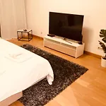 Orient - Modern, Spacious And Sunny! By The River! Апартаменты