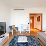 Orient - Modern, Spacious And Sunny! By The River! Апартаменты Лиссабон