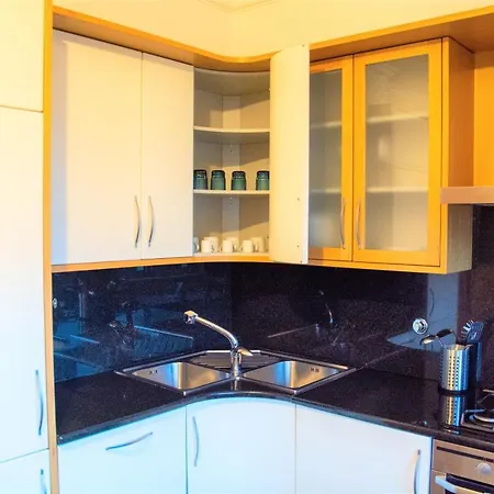 Orient - Modern, Spacious And Sunny! By The River! Lisboa