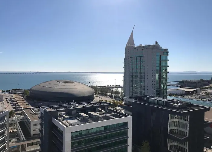 アパート Orient - Modern, Spacious And Sunny! By The River!