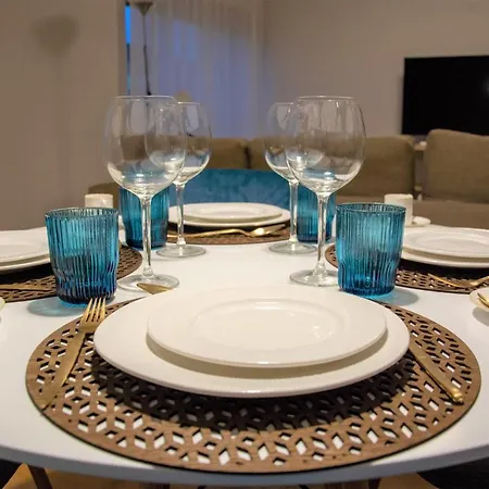 Orient - Modern, Spacious And Sunny! By The River! Lisboa